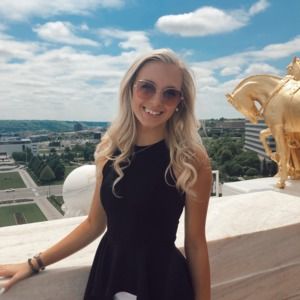 Meet your Posher, Bailey